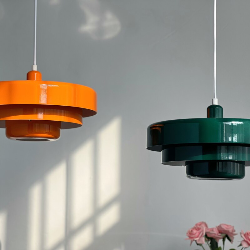 Suspension Hirphan avec abat-jour métal coloré