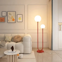 Lampadaire métallique avec gradation variable sophistiquée
