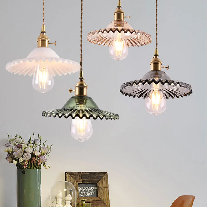 Suspension conique en verre contemporaine Edison.