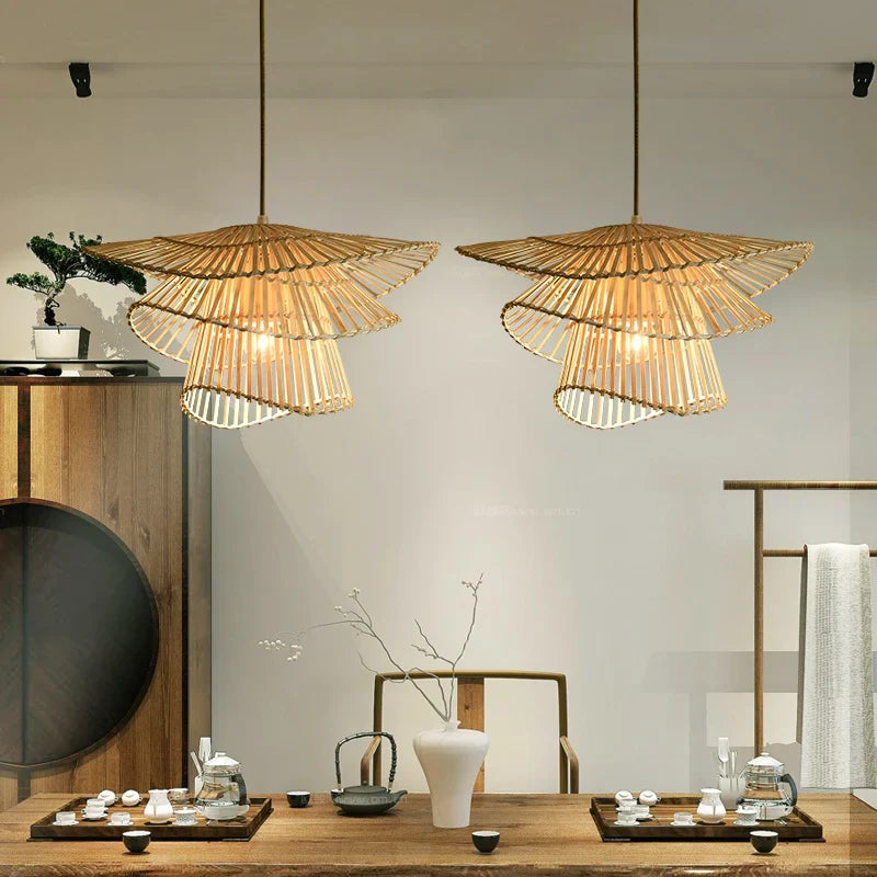 Lustre LED en bambou rotin créatif pour une décoration intérieure tendance