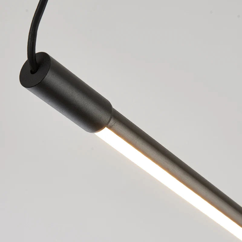 Suspension LED "Nordiko" : Design moderne et minimaliste en aluminium