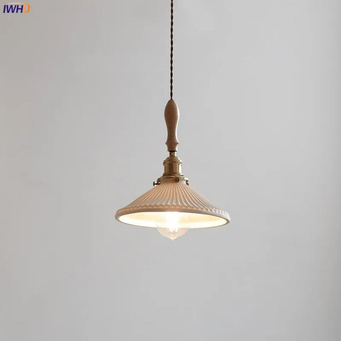 Suspension LED Cuivre et Bois : Décoration Intérieure Moderne
