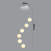Suspension luminaire nordique pour éclairer l'intérieur de votre escalier.