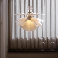 Lustre Pomme de Pin Acrylique Design Danois