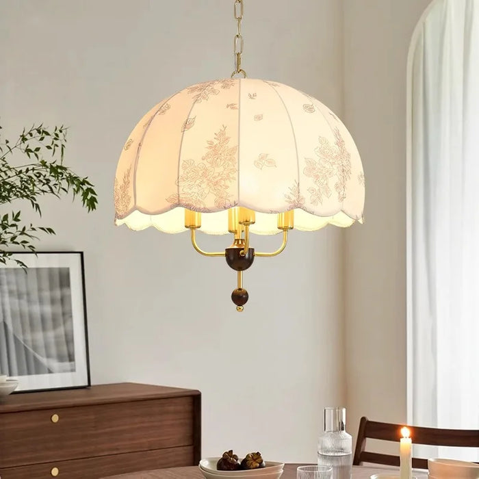 Lustre médiéval français vintage en bois et tissu - Élégance intemporelle