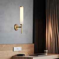 Applique murale en marbre et cuivre pour une déco intérieure chic