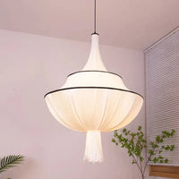 Suspension Médiévale Française en Tissu de Luxe