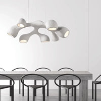 Lustre nordique minimaliste par un créateur de renom