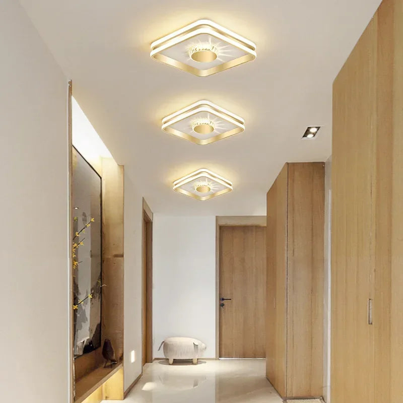 Plafonnier LED de luxe pour intérieur contemporain et raffiné.