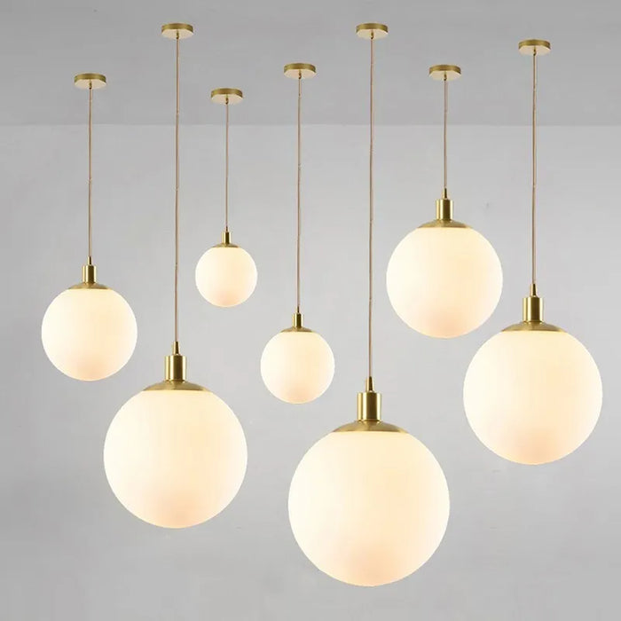 Lustre Nordique en Verre: Suspension Boule Ronde Design 8-50 cm pour Maison, Bar, Chambre, Salon et Café