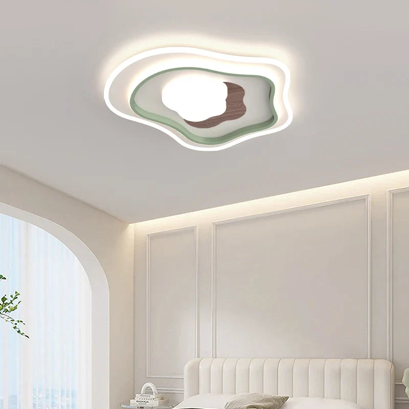 Lustre nordique en bois pour un éclairage intérieur élégant