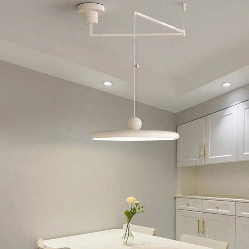 Lustre LED Longue Portée pour Décoration Maison