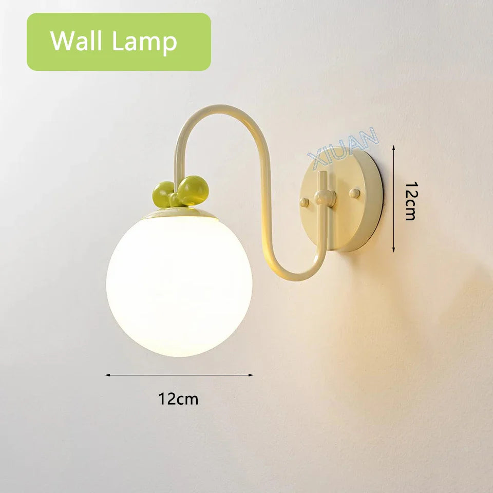 Lustre LED à la française pour une décoration intérieure.