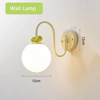 Lustre LED à la française pour une décoration intérieure.