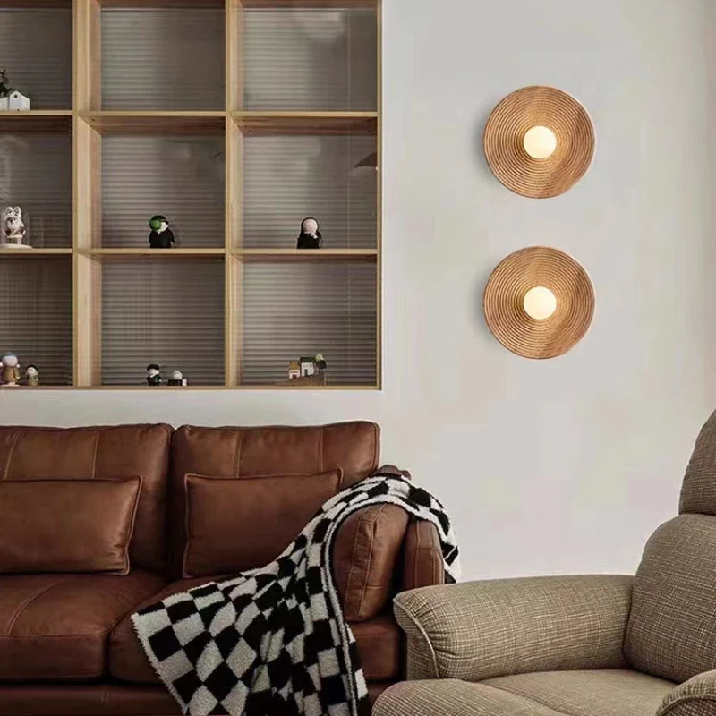 Applique murale design en bois avec éclairage blanc pour hôtel de luxe