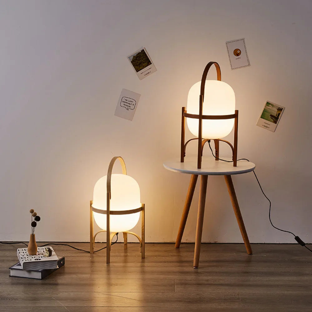 Lampe de bureau LED nordique en bois nordique