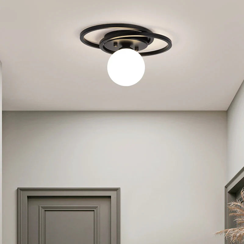 Plafonnier LED Noir et Or Boule en Verre