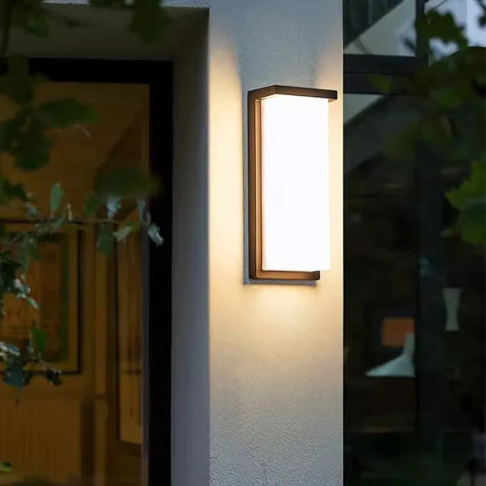 Applique Murale LED Extérieure en Aluminium Étanche et Décorative