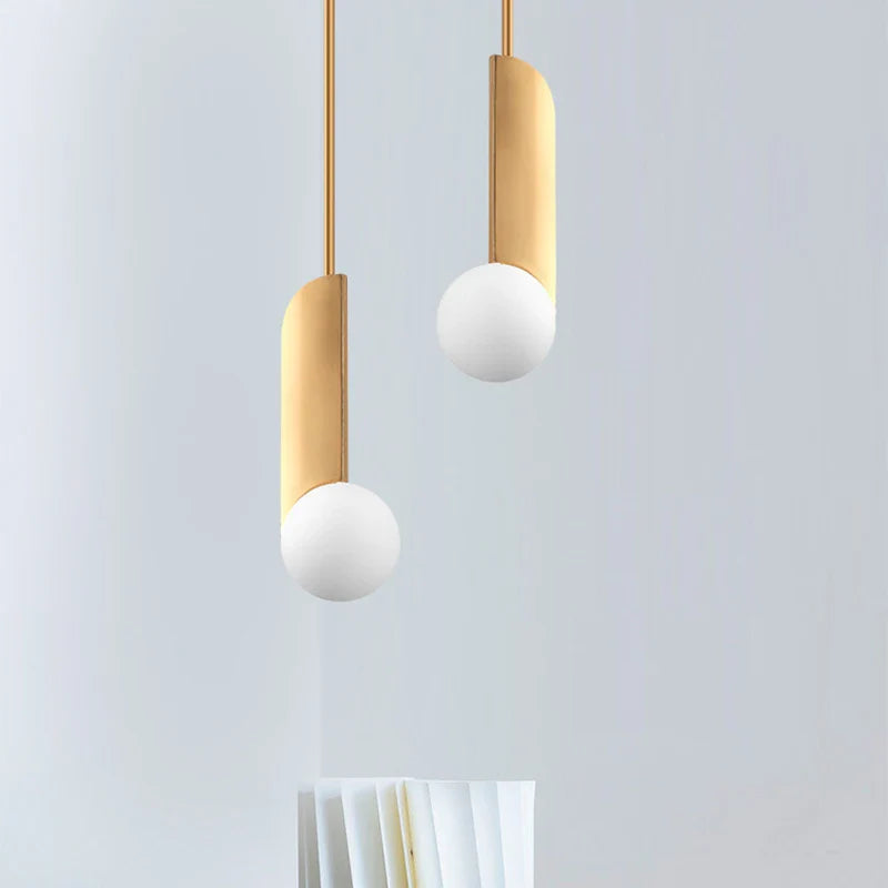 Suspension design chromée dorée nordique pour une chambre à coucher tendance