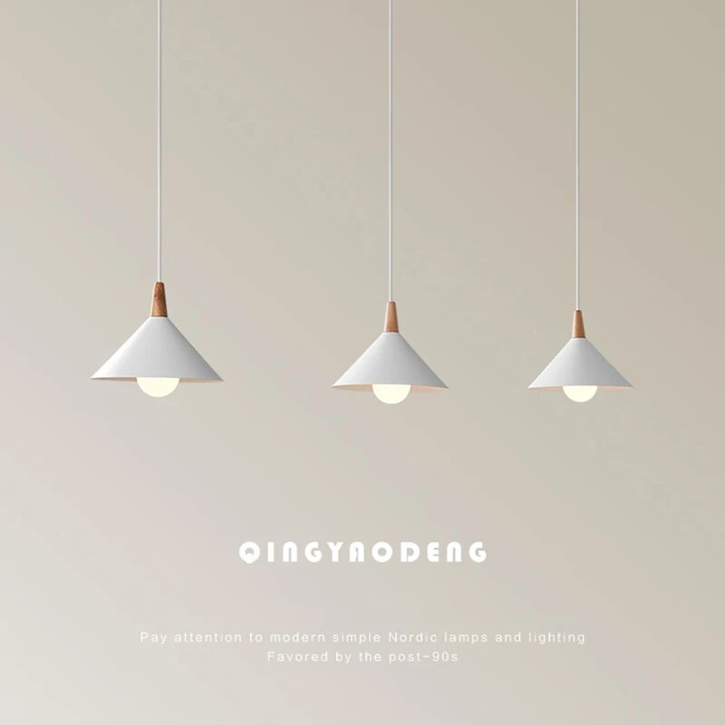 Suspension nordique en bois - Élégance minimaliste