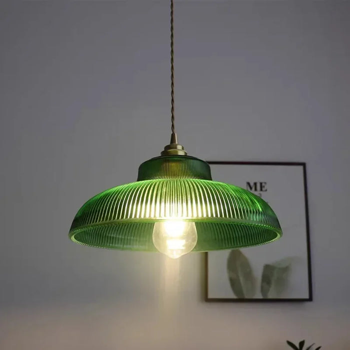 Lustre LED vintage en verre pour une décoration intérieure élégante