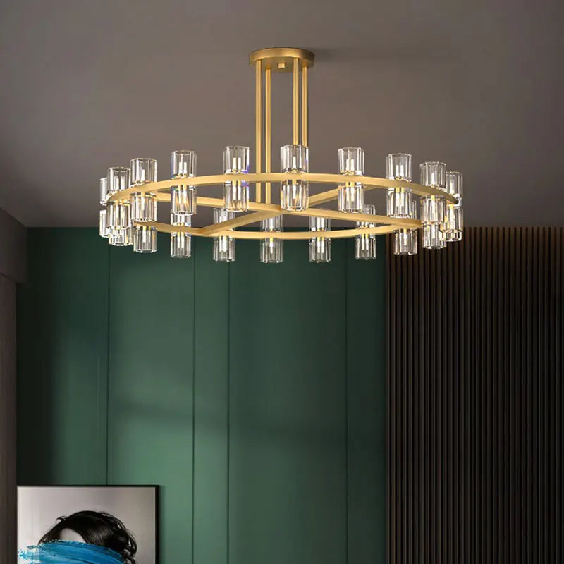 Éclairage intérieur nordique pour salle à manger : suspension design.