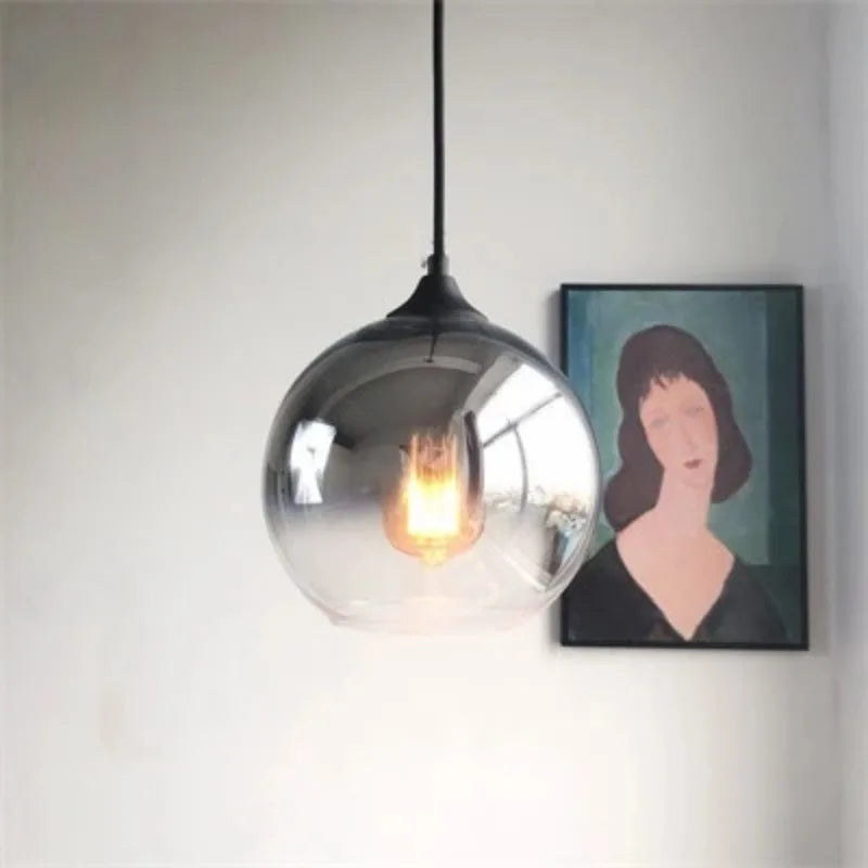 Suspension boule moderne en verre avec éclairage LED