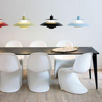 Suspension LED Coen avec abat-jours métalliques innovants