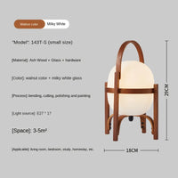 Lampe de bureau LED nordique en bois nordique