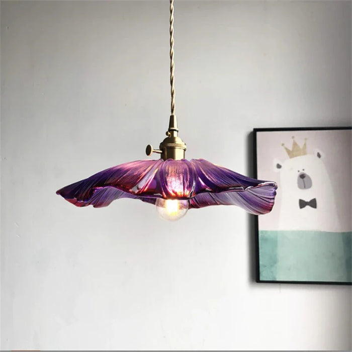 Suspension rétro en laiton et verre, forme de fleur - Décoration Maison Chic
