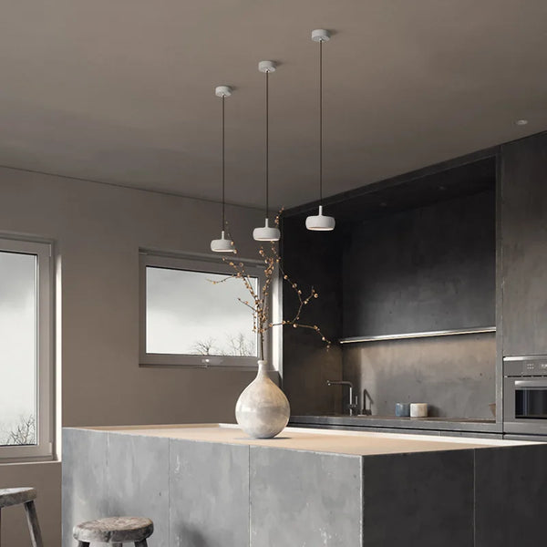 Suspension LED au design minimaliste contemporain