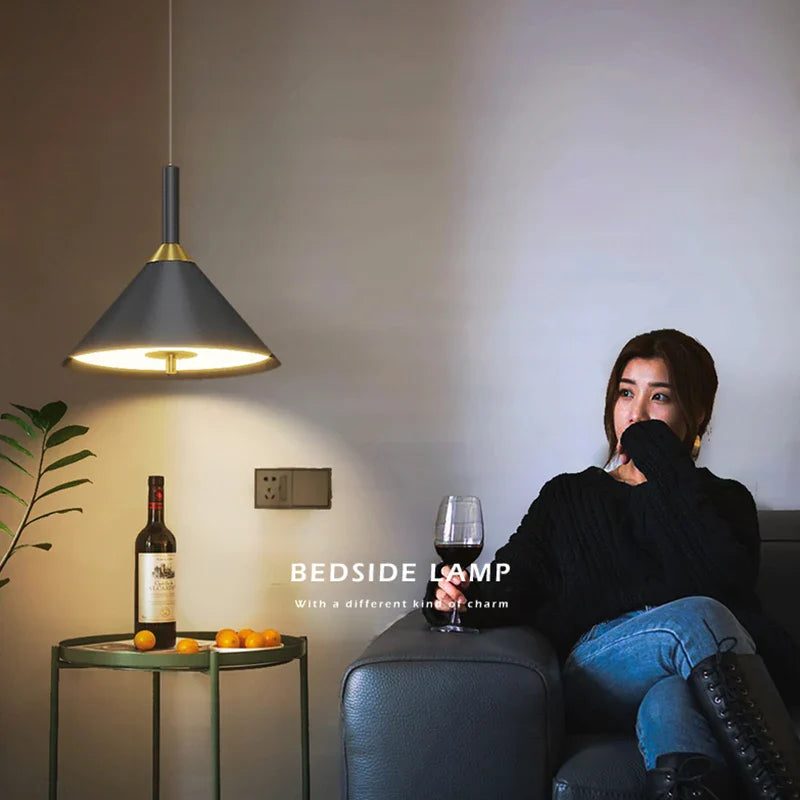 Lustre en fer design industriel pour restaurant et bar