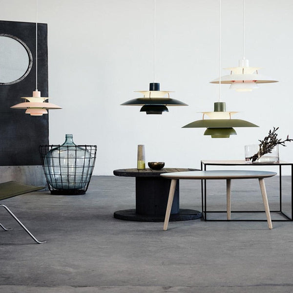 Suspension LED Coen avec abat-jours métalliques innovants