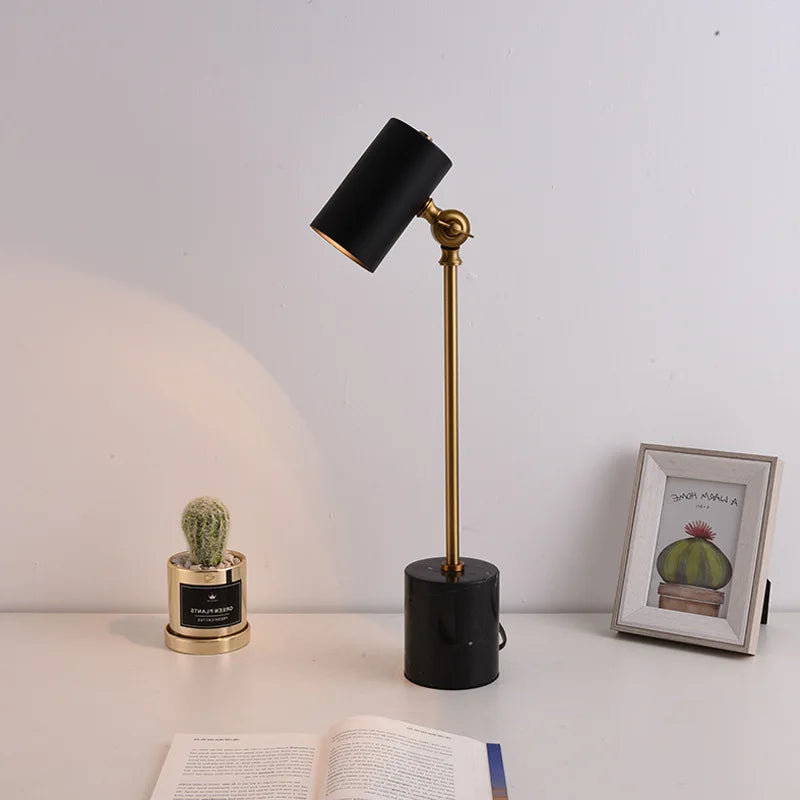 Lampe de chevet en pierre Dali - Luxe et élégance