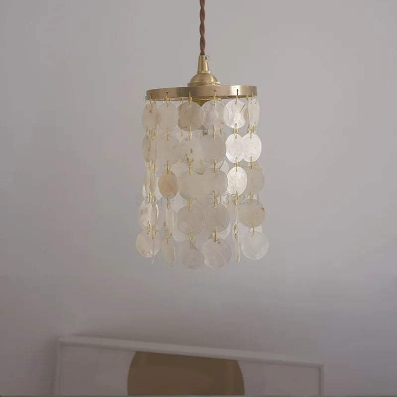 Suspension de luxe en cuivre avec coquillages naturels - Édition Rétro Chic