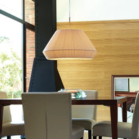 Lustre nordique en tissu moderne avec suspension chaleureuse et minimaliste
