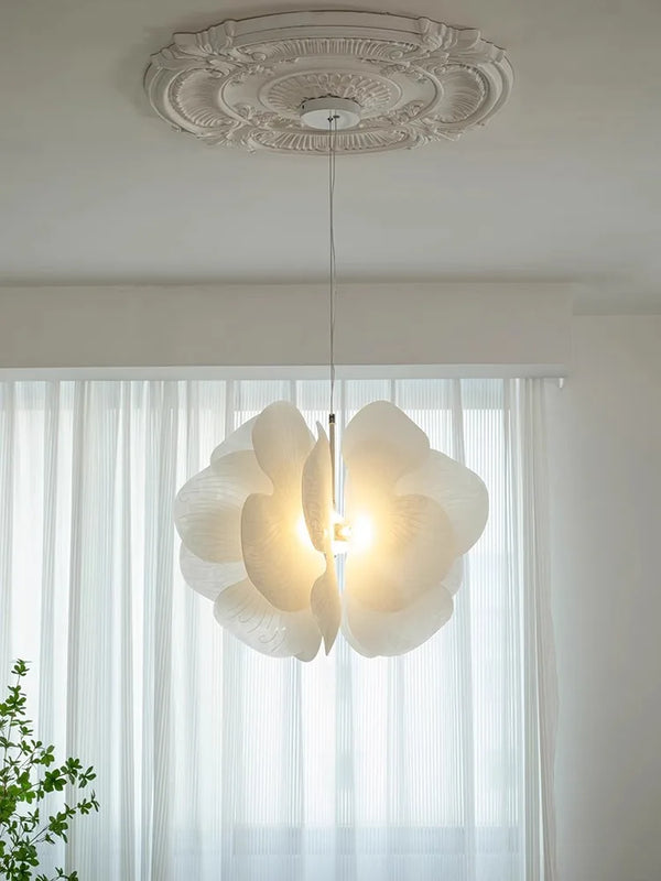 Lustre en acrylique nordique avec suspension LED papillon