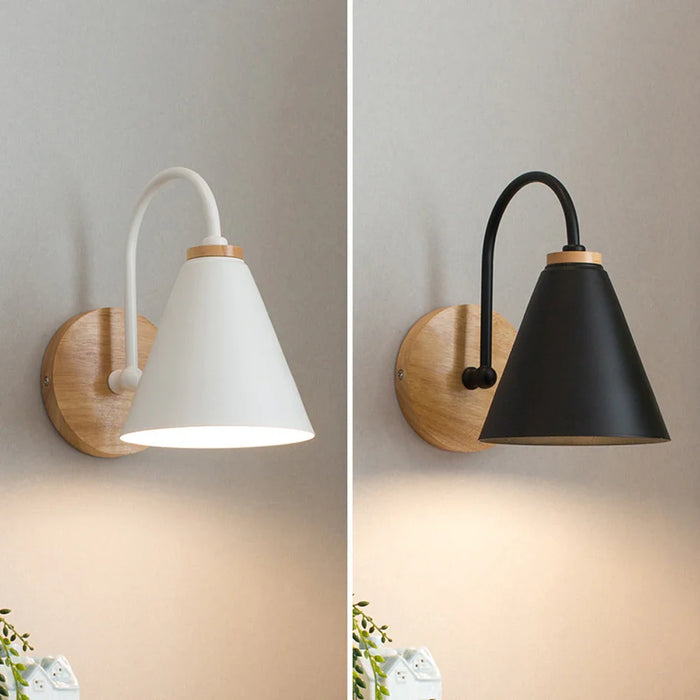 Applique murale LED Macaron en bois massif nordique.