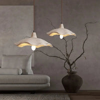 Suspension design grise Japonaise avec vent silencieux