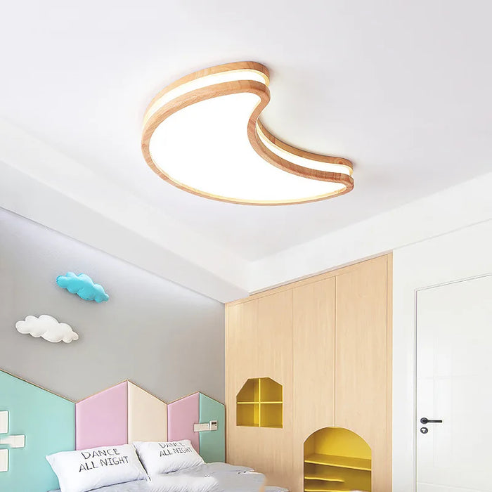 Plafonnier Led en bois avec lune - Élégance Naturelle