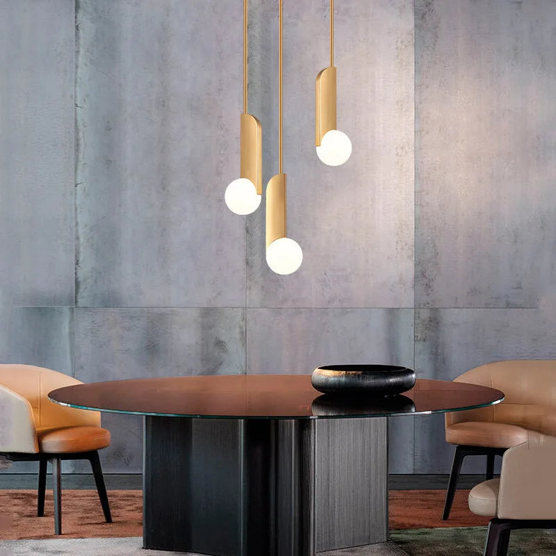 Suspension design chromée dorée nordique pour une chambre à coucher tendance