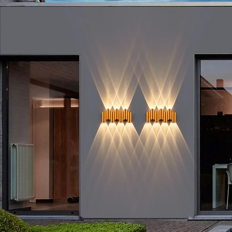 Applique murale extérieure étanche en aluminium - Luminaire moderne noir et doré