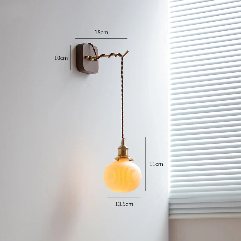 Applique murale noyer pour un intérieur moderne