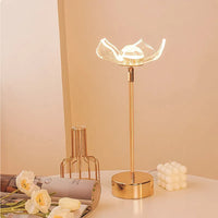 Lampe de table rétro or acrylique papillon LED - Éclairage élégant pour hôtel, villa et salon