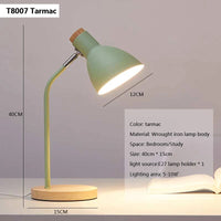 Lampe de table LED pour enfants en bois et fer forgé.