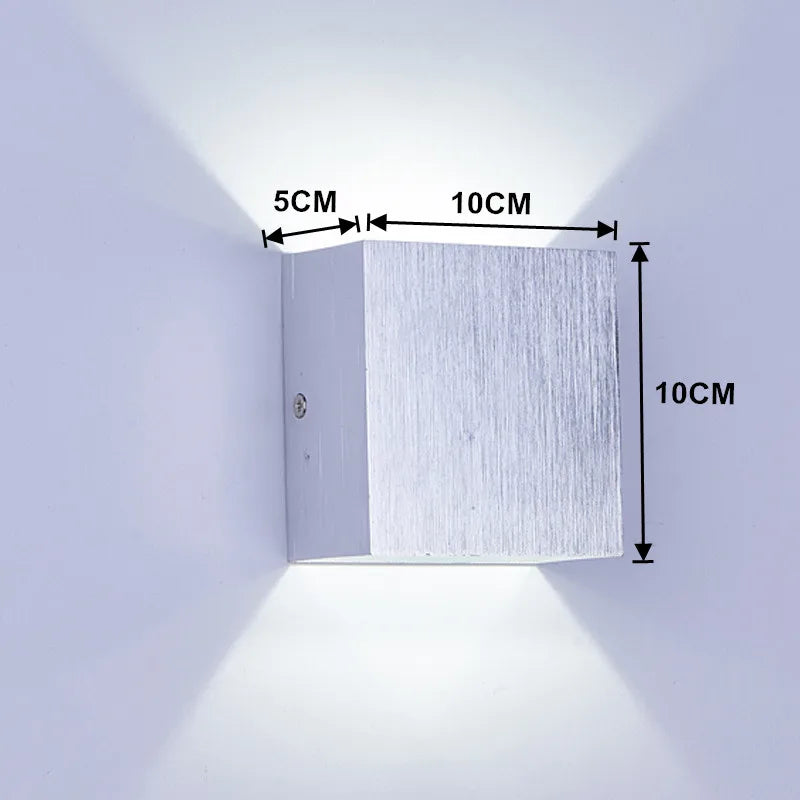 Applique Murale LED Lumière Extérieure Dorée IP65