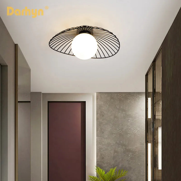 Plafonnier LED "Style Jupe"