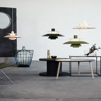 Suspension LED Coen avec abat-jours métalliques innovants