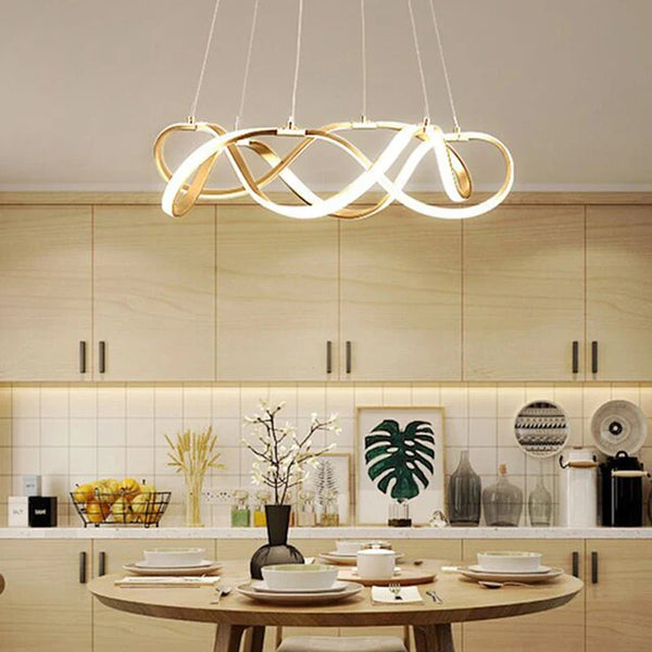 Lustre LED suspendu design nordique.