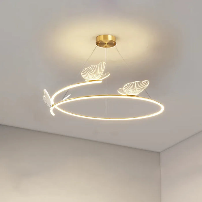 Lustre papillon LED - Éclairez votre maison avec créativité